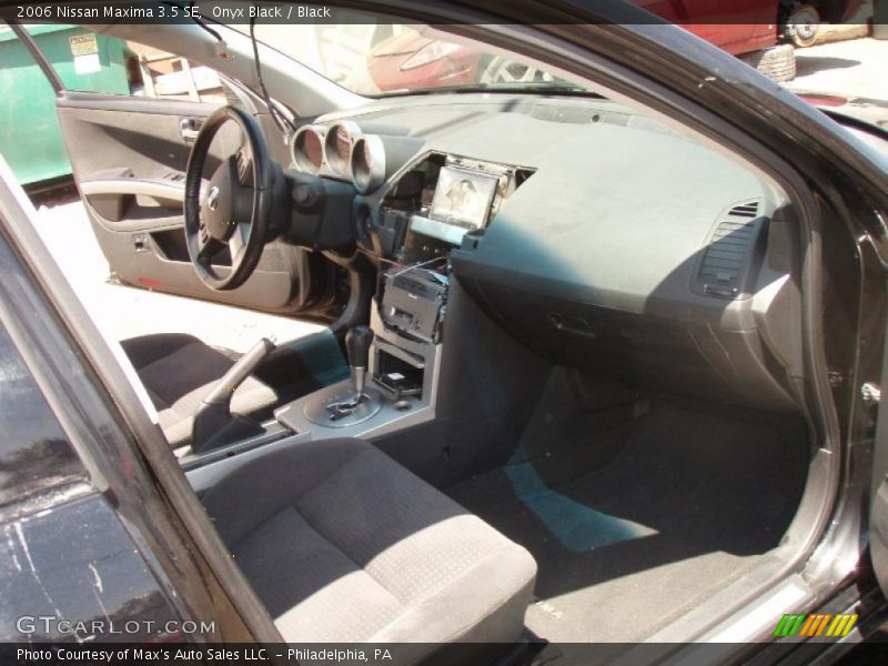 Onyx Black / Black 2006 Nissan Maxima 3.5 SE