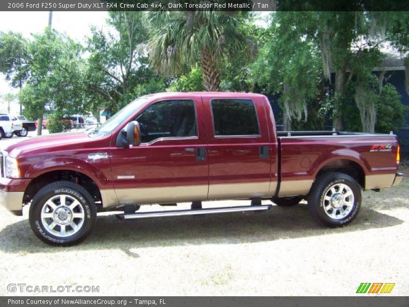 Dark Toreador Red Metallic / Tan 2006 Ford F250 Super Duty XLT FX4 Crew Cab 4x4