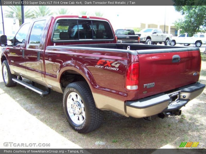 Dark Toreador Red Metallic / Tan 2006 Ford F250 Super Duty XLT FX4 Crew Cab 4x4
