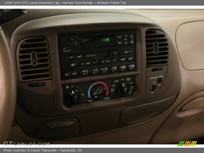 Harvest Gold Metallic / Medium Prairie Tan 1999 Ford F150 Lariat Extended Cab
