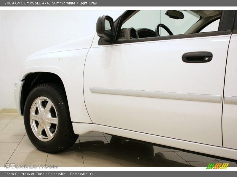 Summit White / Light Gray 2009 GMC Envoy SLE 4x4