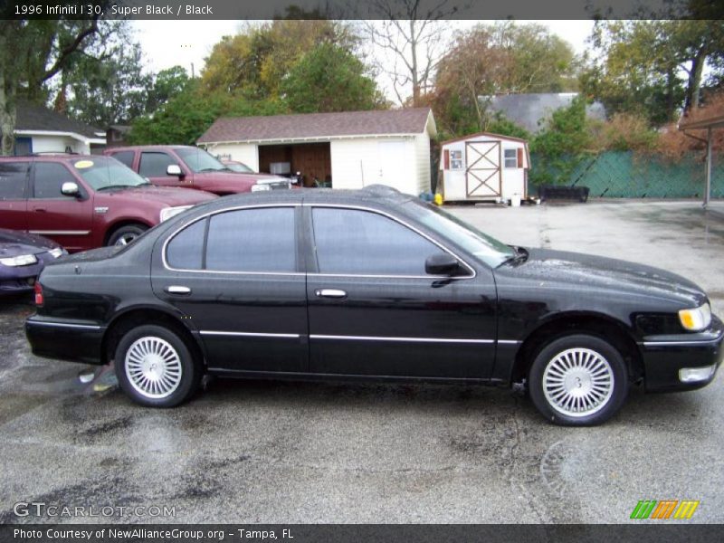 Super Black / Black 1996 Infiniti I 30