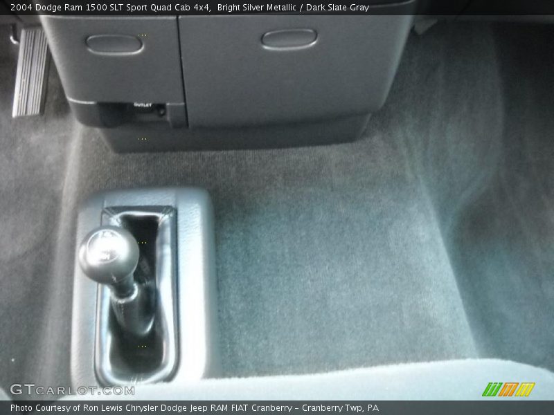 Bright Silver Metallic / Dark Slate Gray 2004 Dodge Ram 1500 SLT Sport Quad Cab 4x4