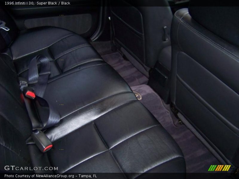 Super Black / Black 1996 Infiniti I 30