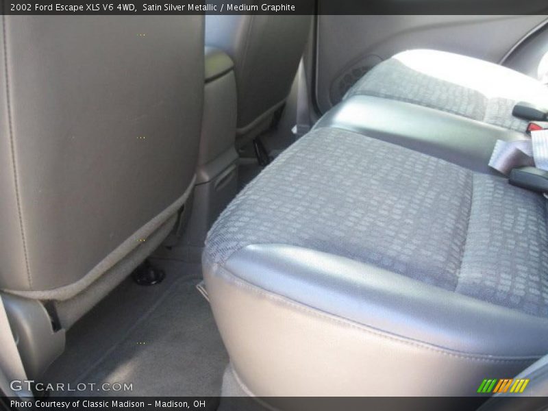 Satin Silver Metallic / Medium Graphite 2002 Ford Escape XLS V6 4WD