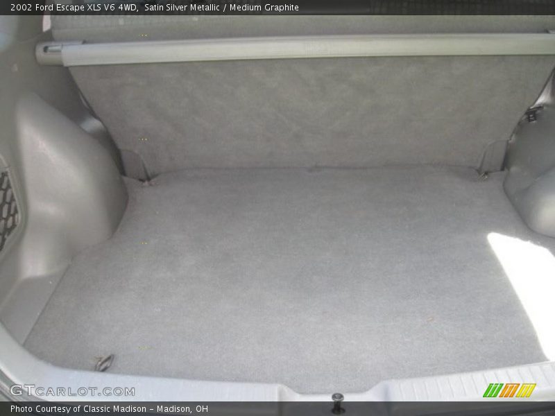 Satin Silver Metallic / Medium Graphite 2002 Ford Escape XLS V6 4WD
