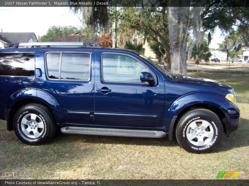 Majestic Blue Metallic / Desert 2007 Nissan Pathfinder S