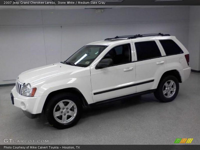 Stone White / Medium Slate Gray 2007 Jeep Grand Cherokee Laredo