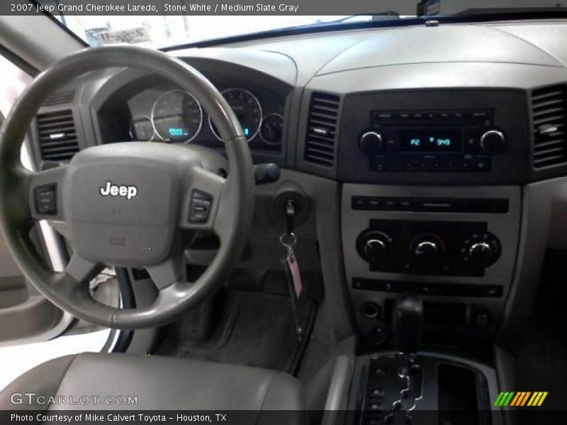 Stone White / Medium Slate Gray 2007 Jeep Grand Cherokee Laredo