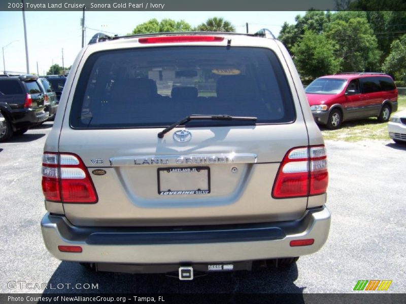 Sonora Gold Pearl / Ivory 2003 Toyota Land Cruiser