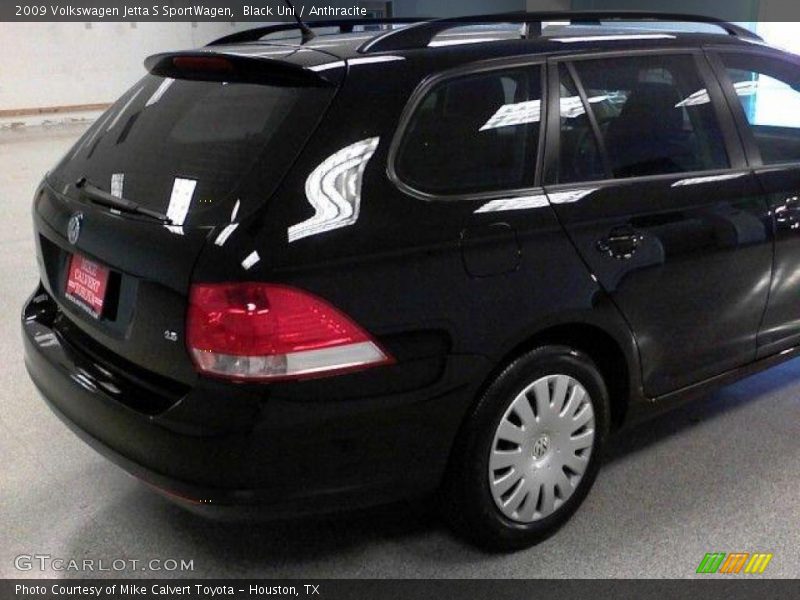 Black Uni / Anthracite 2009 Volkswagen Jetta S SportWagen