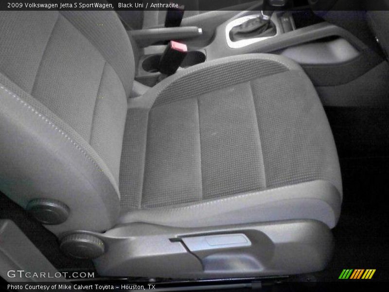 Black Uni / Anthracite 2009 Volkswagen Jetta S SportWagen