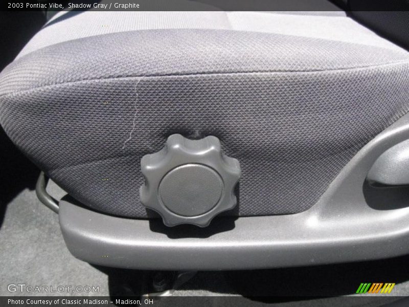 Shadow Gray / Graphite 2003 Pontiac Vibe