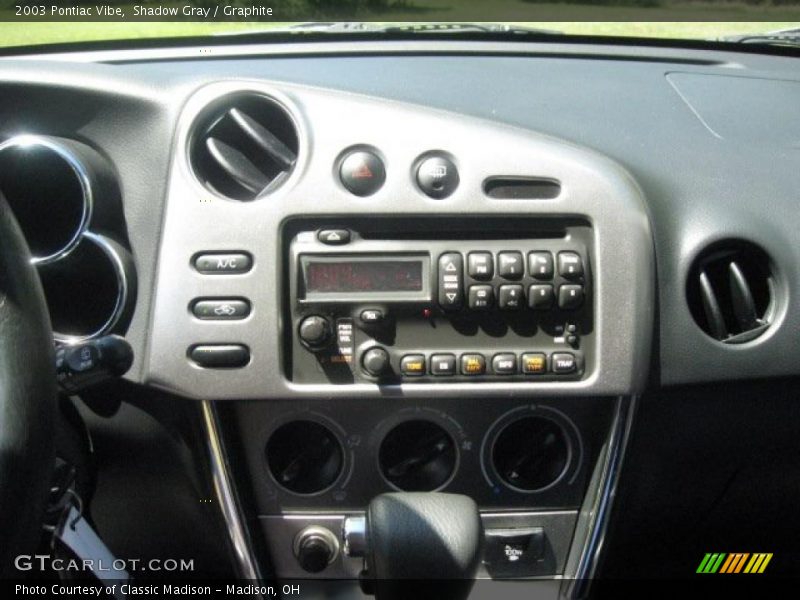 Shadow Gray / Graphite 2003 Pontiac Vibe