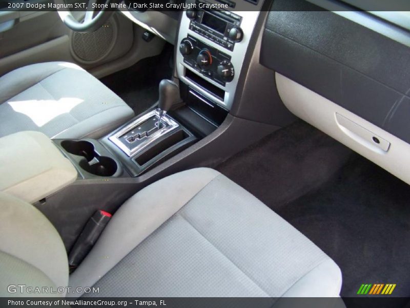Stone White / Dark Slate Gray/Light Graystone 2007 Dodge Magnum SXT