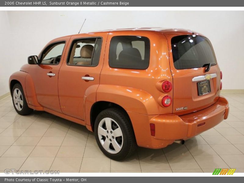 Sunburst Orange II Metallic / Cashmere Beige 2006 Chevrolet HHR LS