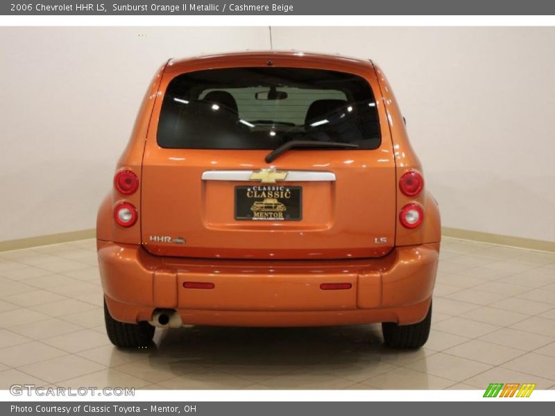 Sunburst Orange II Metallic / Cashmere Beige 2006 Chevrolet HHR LS