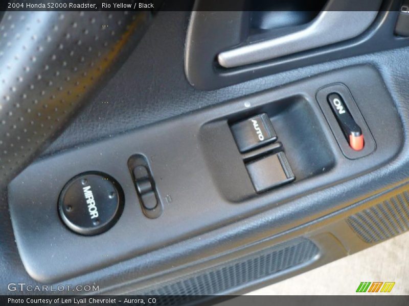 Rio Yellow / Black 2004 Honda S2000 Roadster