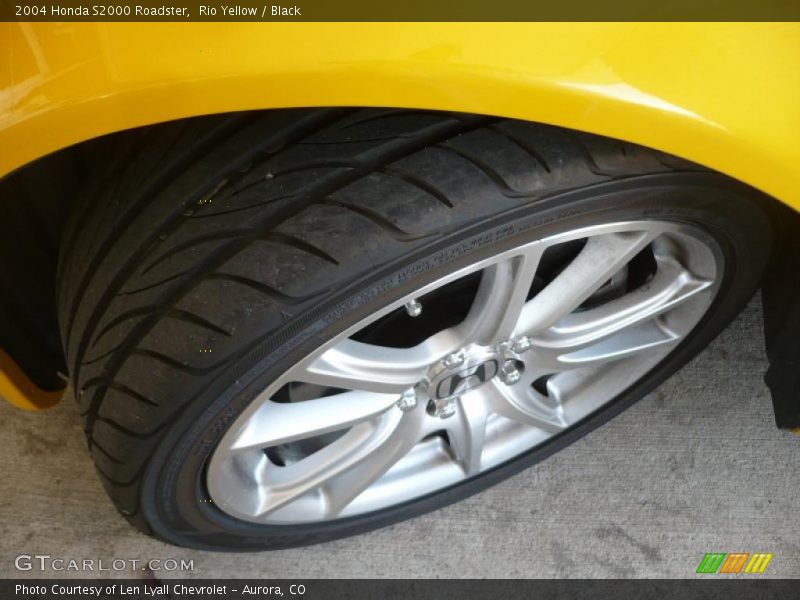 Rio Yellow / Black 2004 Honda S2000 Roadster