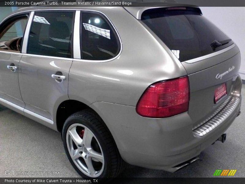 Titanium Metallic / Havanna/Sand Beige 2005 Porsche Cayenne Turbo