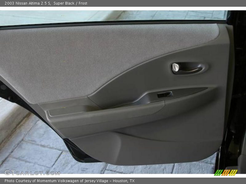 Super Black / Frost 2003 Nissan Altima 2.5 S