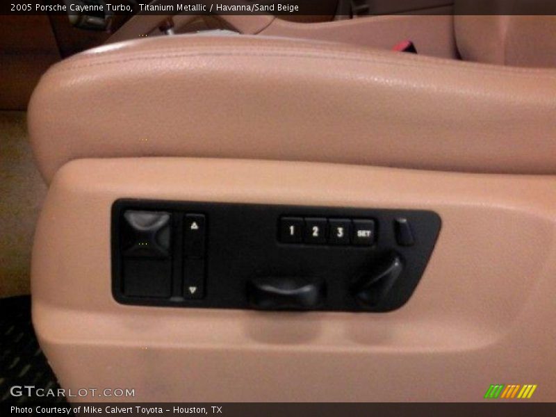 Titanium Metallic / Havanna/Sand Beige 2005 Porsche Cayenne Turbo