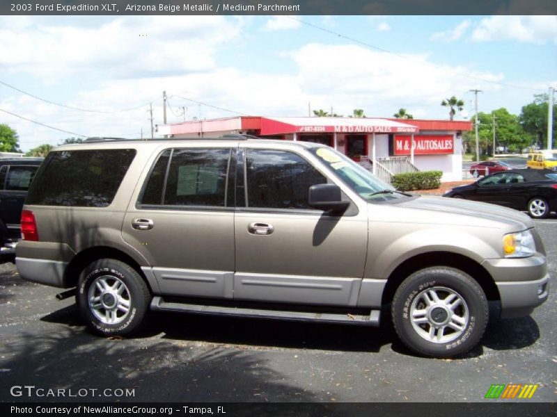 Arizona Beige Metallic / Medium Parchment 2003 Ford Expedition XLT