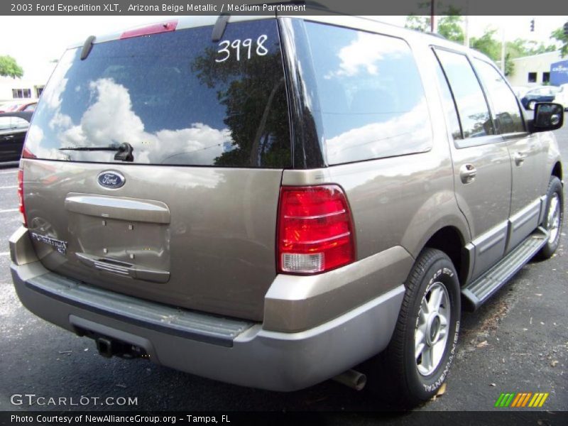 Arizona Beige Metallic / Medium Parchment 2003 Ford Expedition XLT