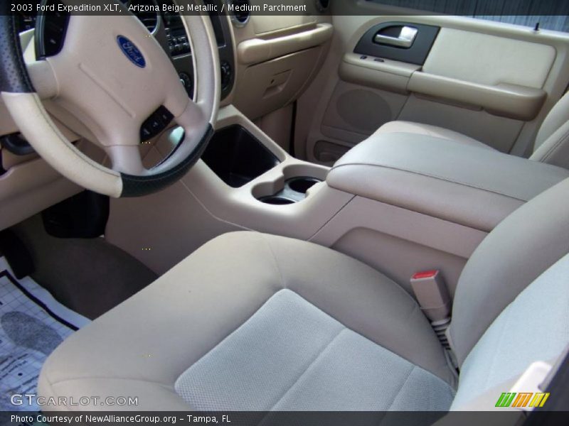 Arizona Beige Metallic / Medium Parchment 2003 Ford Expedition XLT