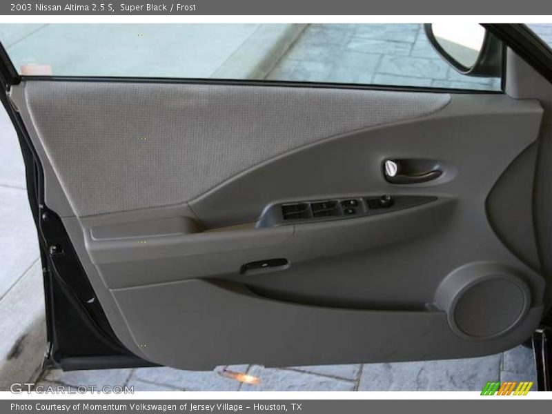 Super Black / Frost 2003 Nissan Altima 2.5 S