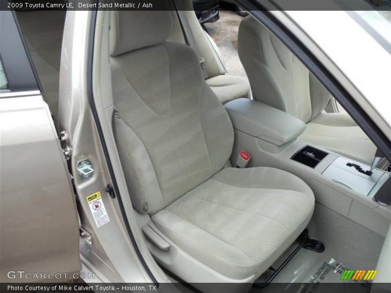 Desert Sand Metallic / Ash 2009 Toyota Camry LE