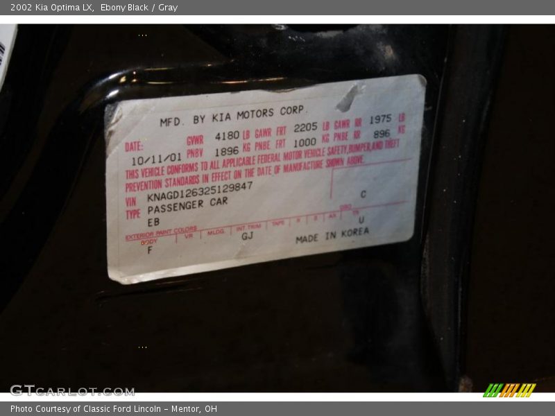 Ebony Black / Gray 2002 Kia Optima LX