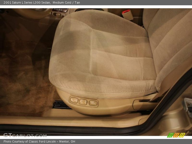 Medium Gold / Tan 2001 Saturn L Series L300 Sedan
