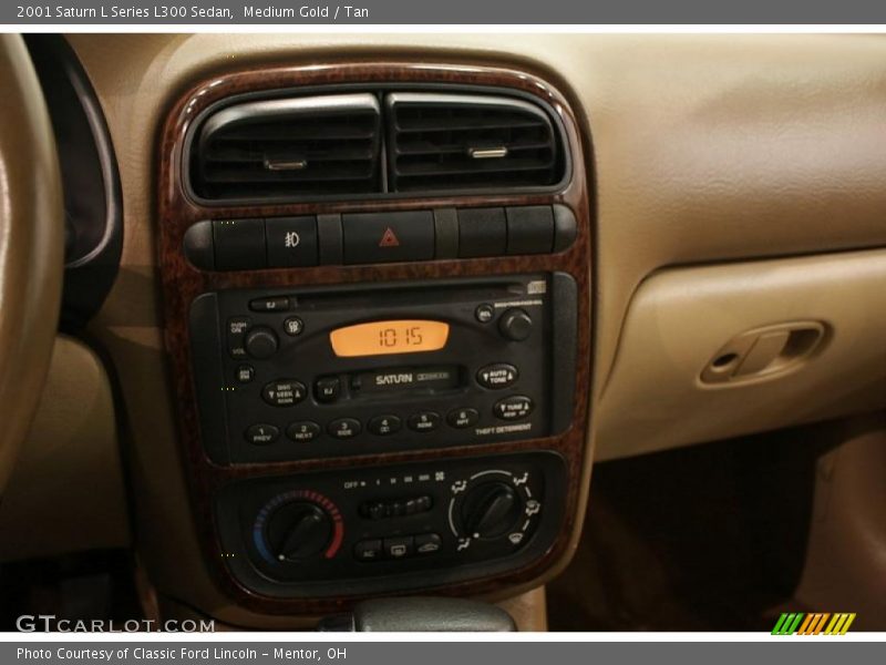 Medium Gold / Tan 2001 Saturn L Series L300 Sedan