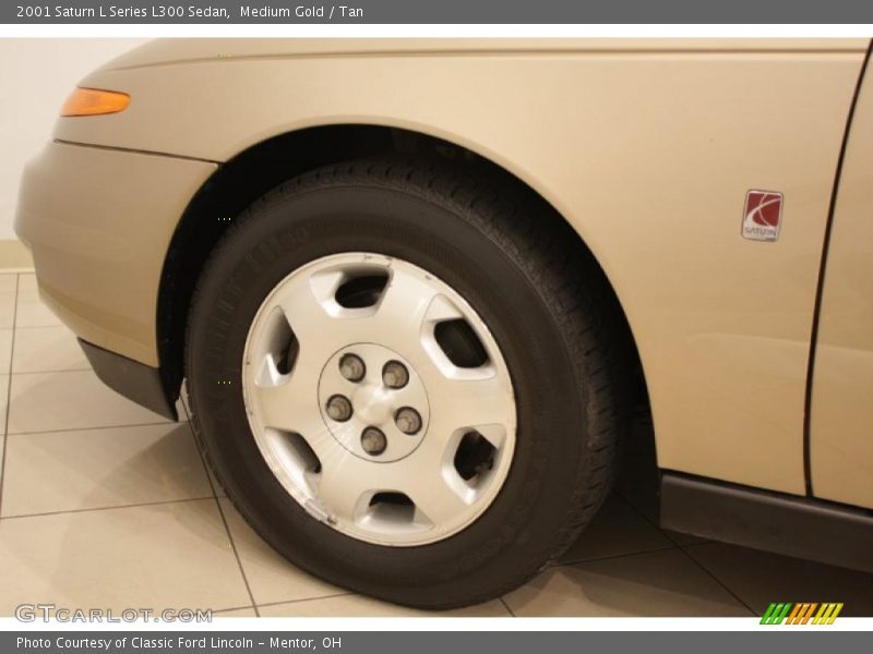 Medium Gold / Tan 2001 Saturn L Series L300 Sedan
