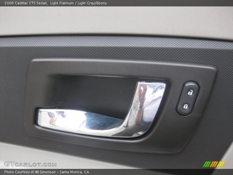 Light Platinum / Light Gray/Ebony 2006 Cadillac CTS Sedan