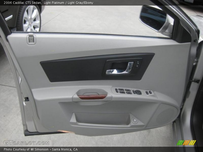 Light Platinum / Light Gray/Ebony 2006 Cadillac CTS Sedan