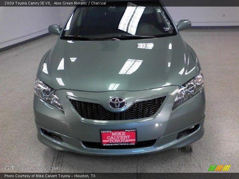 Aloe Green Metallic / Charcoal 2009 Toyota Camry SE V6