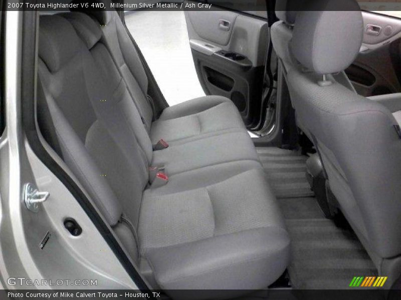 Millenium Silver Metallic / Ash Gray 2007 Toyota Highlander V6 4WD