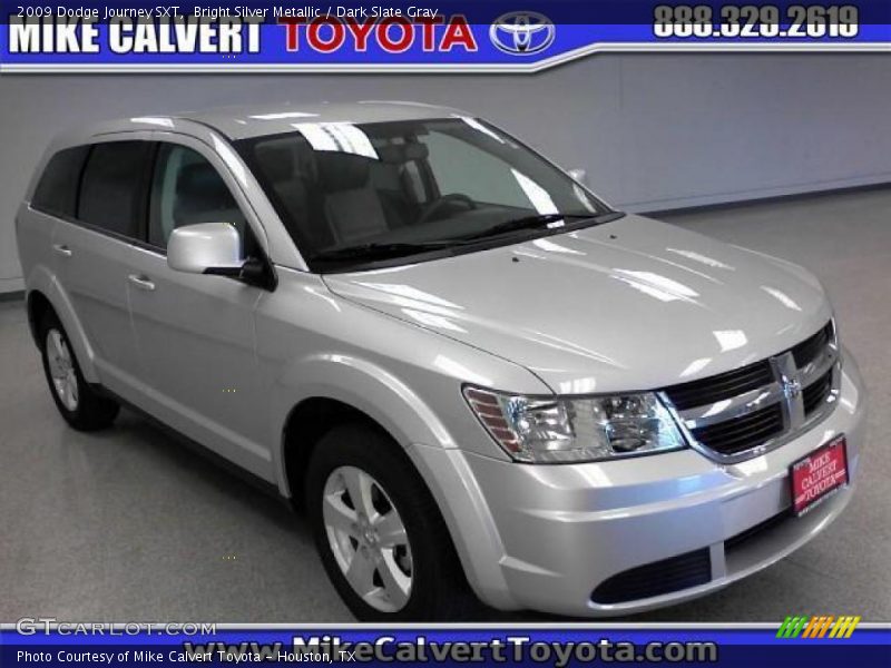 Bright Silver Metallic / Dark Slate Gray 2009 Dodge Journey SXT