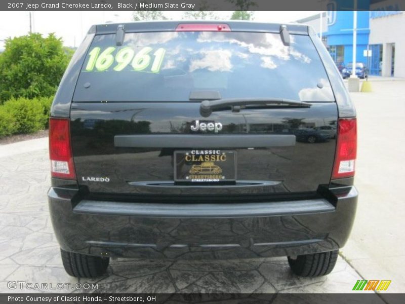 Black / Medium Slate Gray 2007 Jeep Grand Cherokee Laredo