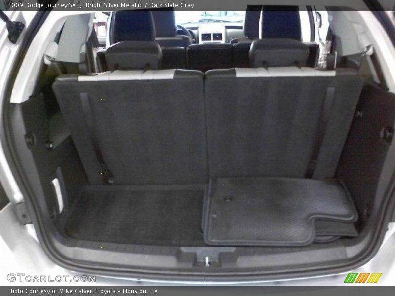 Bright Silver Metallic / Dark Slate Gray 2009 Dodge Journey SXT