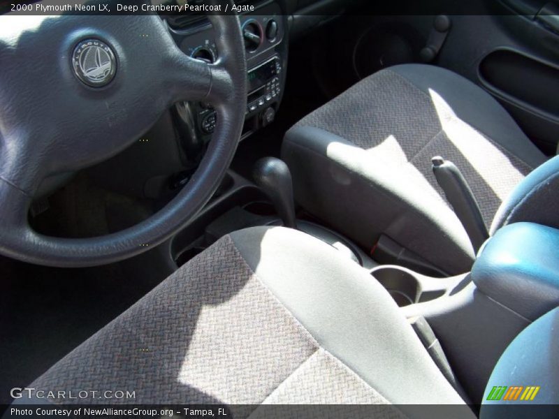 Deep Cranberry Pearlcoat / Agate 2000 Plymouth Neon LX