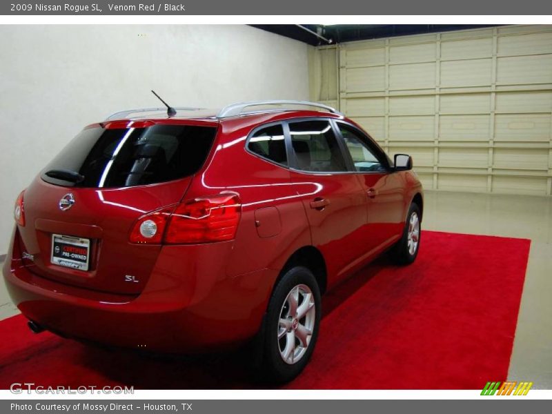 Venom Red / Black 2009 Nissan Rogue SL
