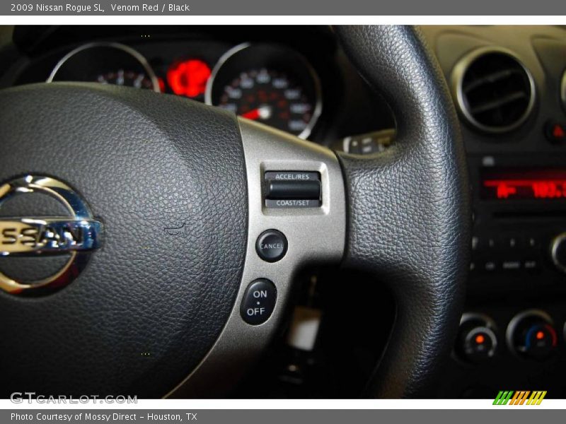 Venom Red / Black 2009 Nissan Rogue SL