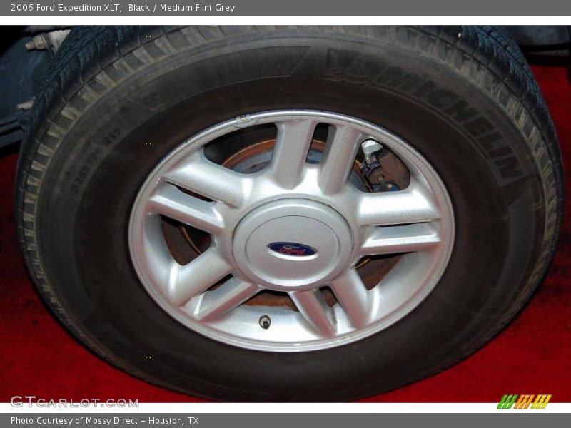 Black / Medium Flint Grey 2006 Ford Expedition XLT