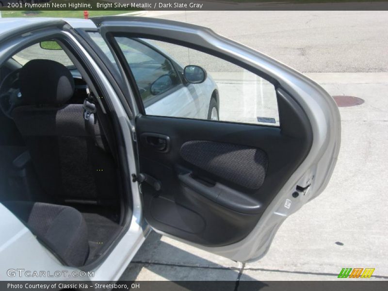 Bright Silver Metallic / Dark Slate Gray 2001 Plymouth Neon Highline