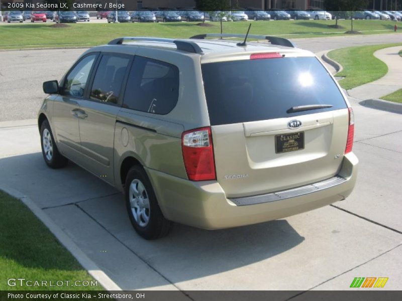 Cashmere / Beige 2009 Kia Sedona LX