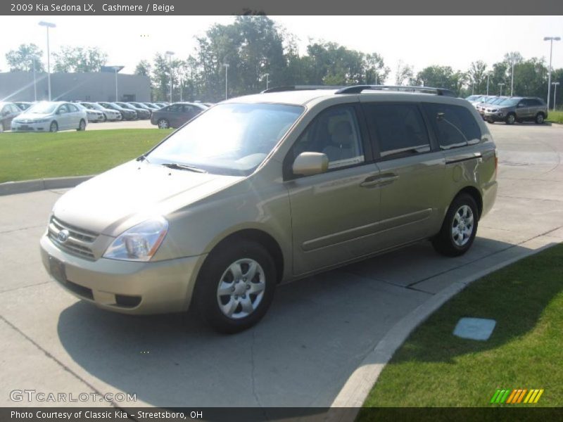 Cashmere / Beige 2009 Kia Sedona LX