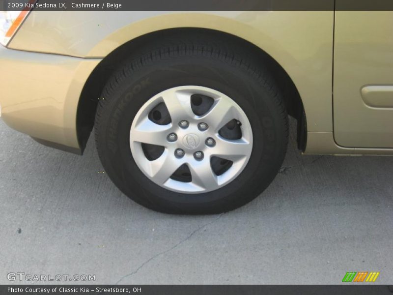 Cashmere / Beige 2009 Kia Sedona LX